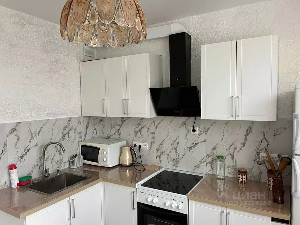 3-к кв. Карелия, Петрозаводск ул. Пархоменко, 26А (65.0 м) - Фото 1