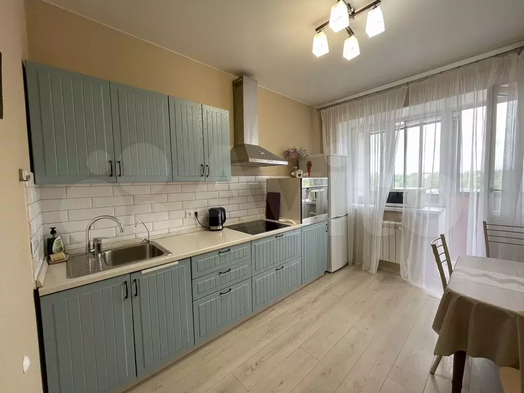 1-к. квартира, 39 м, 4/9 эт. - Фото 0