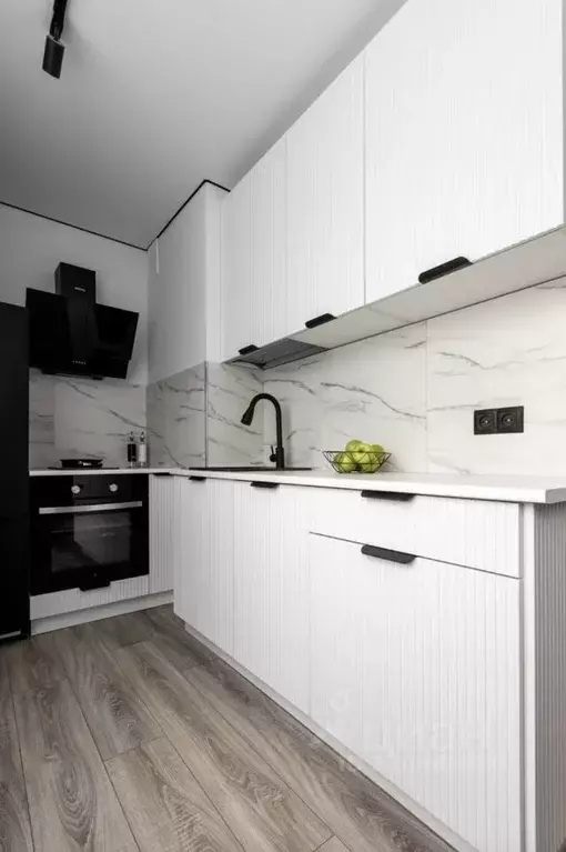 4-к кв. Москва Мосфильмовская ул., 98к1 (96.0 м) - Фото 1