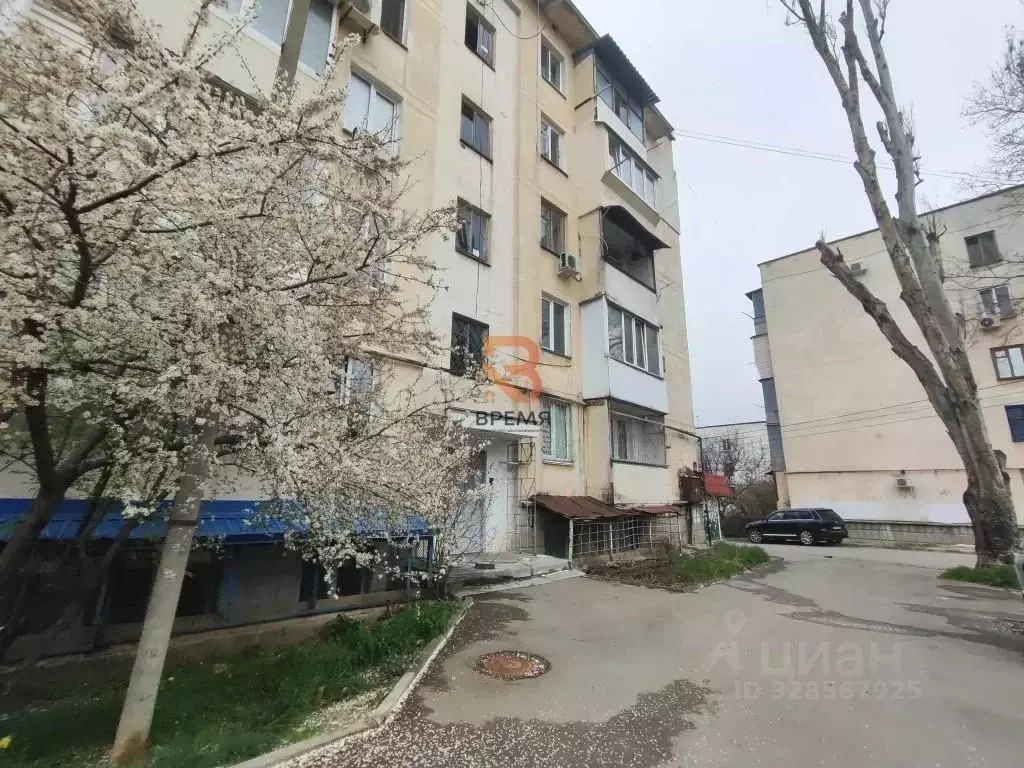 2-к кв. Севастополь просп. Генерала Острякова, 119 (44.0 м) - Фото 1