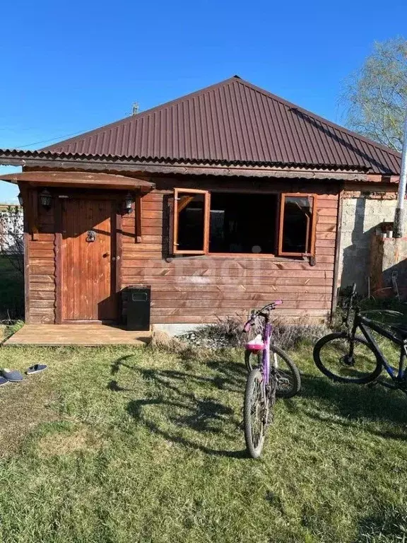 Дом в Пензенская область, Лунинский район, с. Лесной Вьяс Октябрьская ... - Фото 1