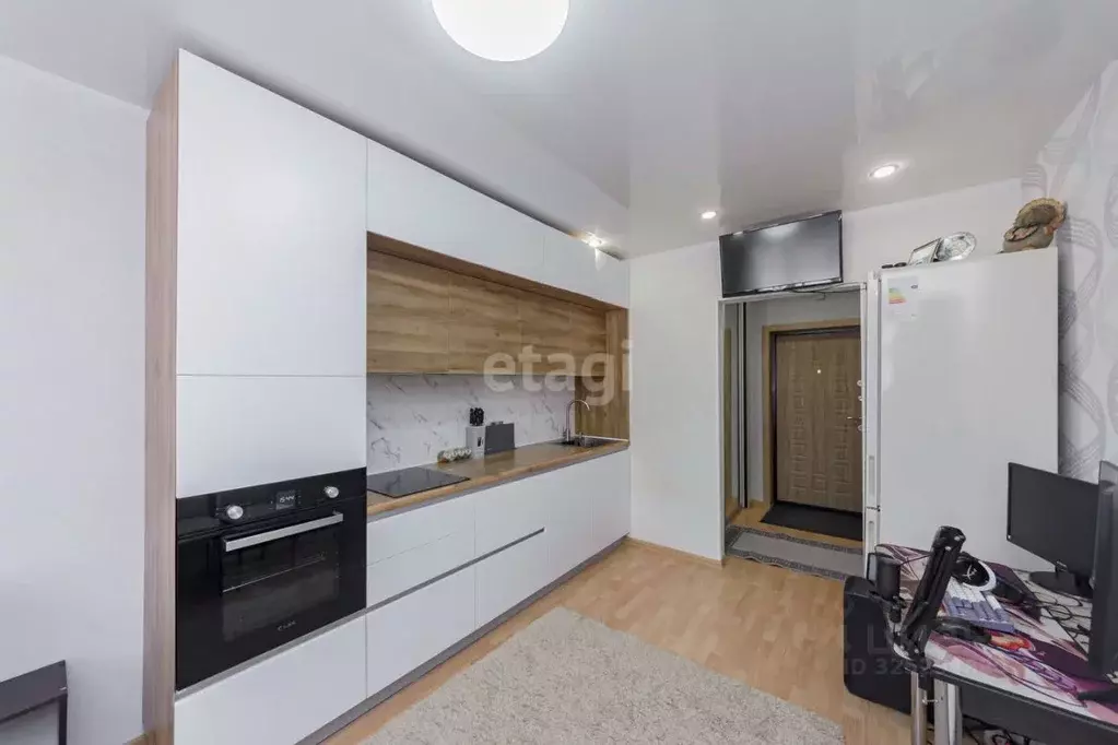 1-к кв. Тюменская область, Тюмень ул. Николая Федорова, 17 (37.0 м) - Фото 2