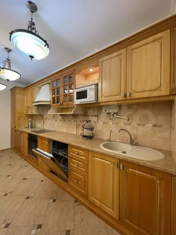 3-к. квартира, 120 м, 5/12 эт. - Фото 0
