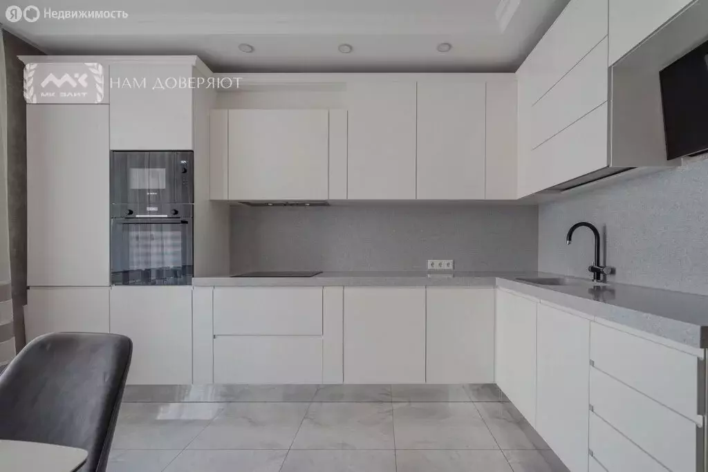 3-комнатная квартира: Санкт-Петербург, Кременчугская улица, 19к2 (107 ... - Фото 2