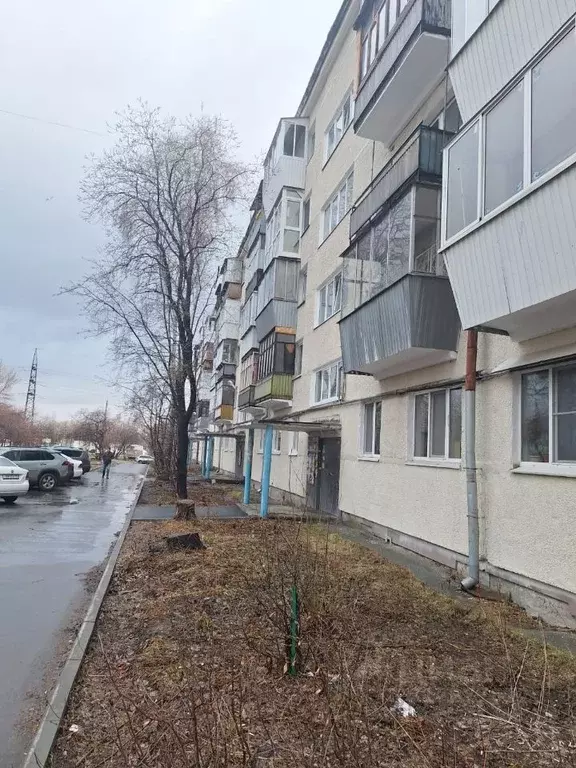 2-к кв. Свердловская область, Екатеринбург ул. Ангарская, 60 (43.0 м) - Фото 0