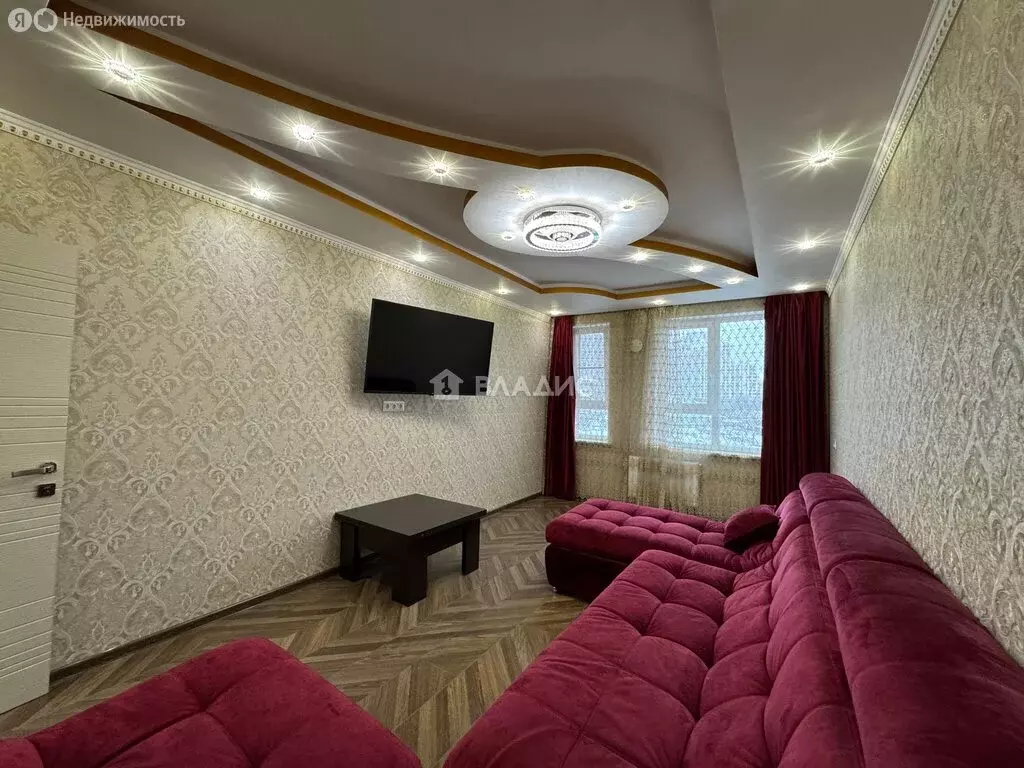 3-комнатная квартира: деревня Сапроново, Калиновая улица, 3 (73 м) - Фото 1