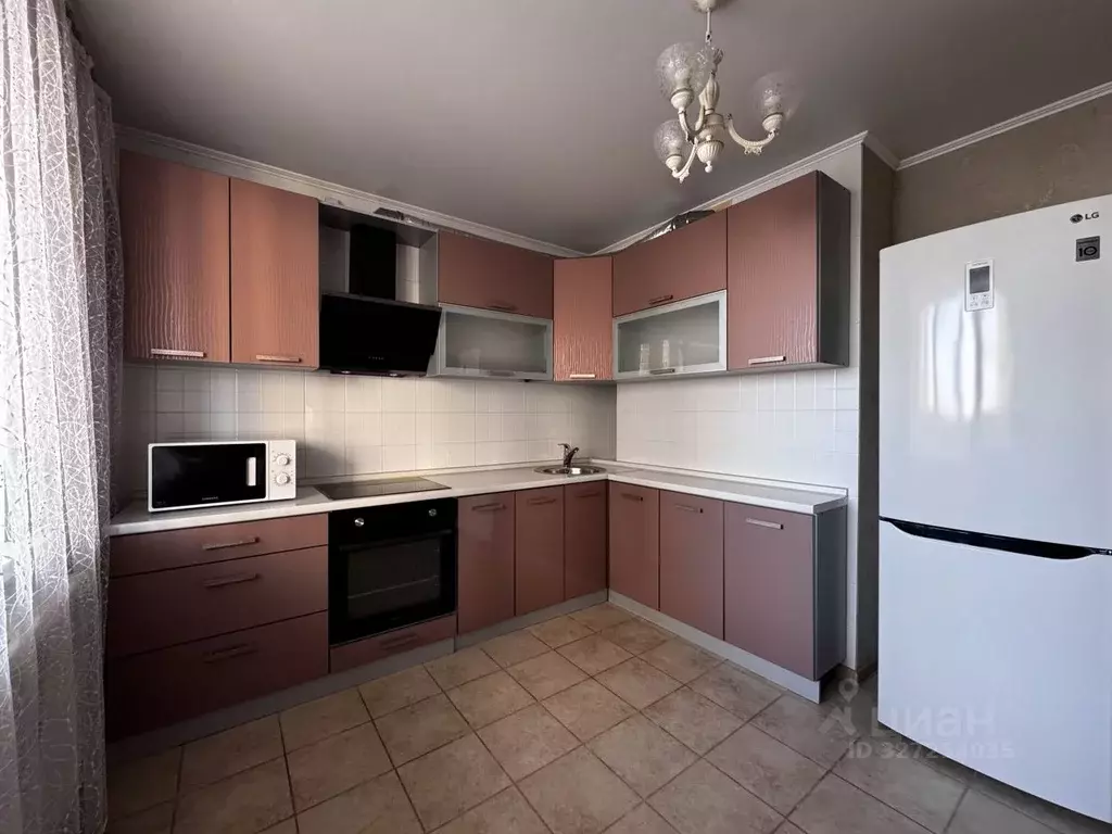 2-к кв. Воронежская область, Воронеж ул. Челюскинцев, 101В (72.9 м) - Фото 1