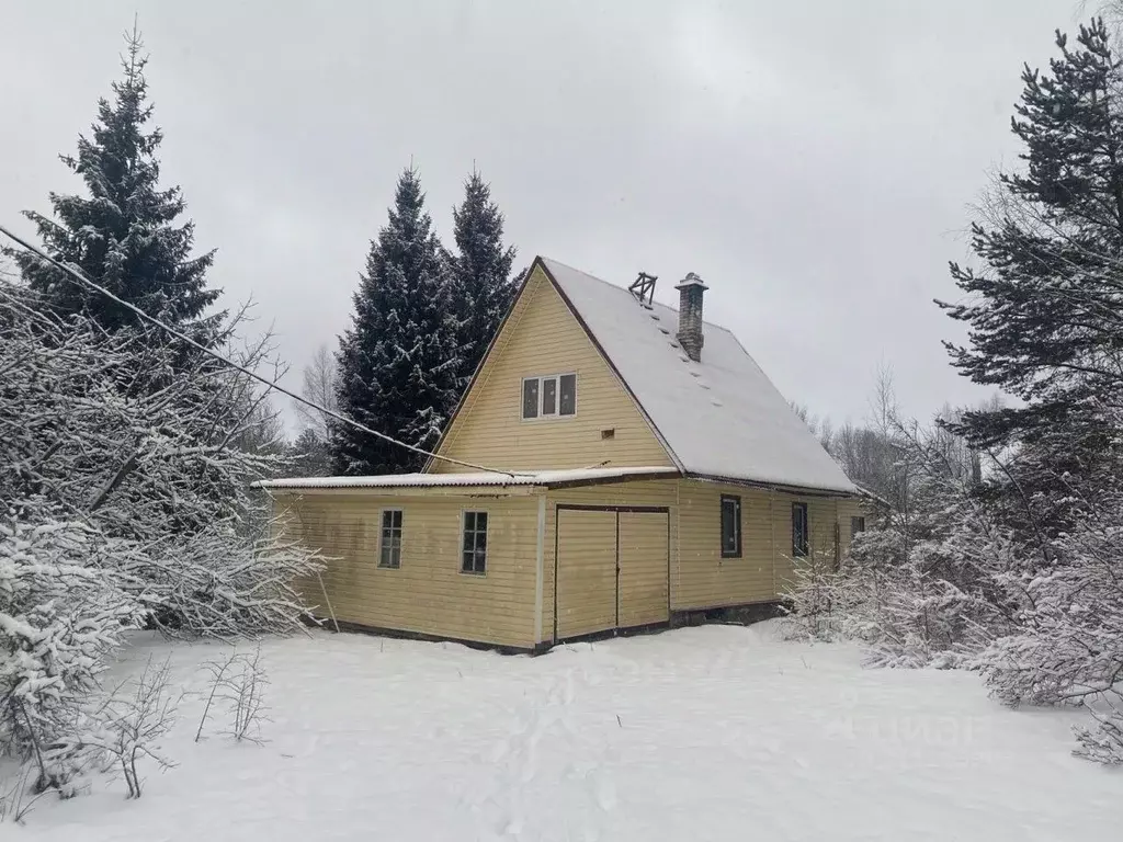 Дом в Ленинградская область, Лужский район, Толмачевское городское ... - Фото 1