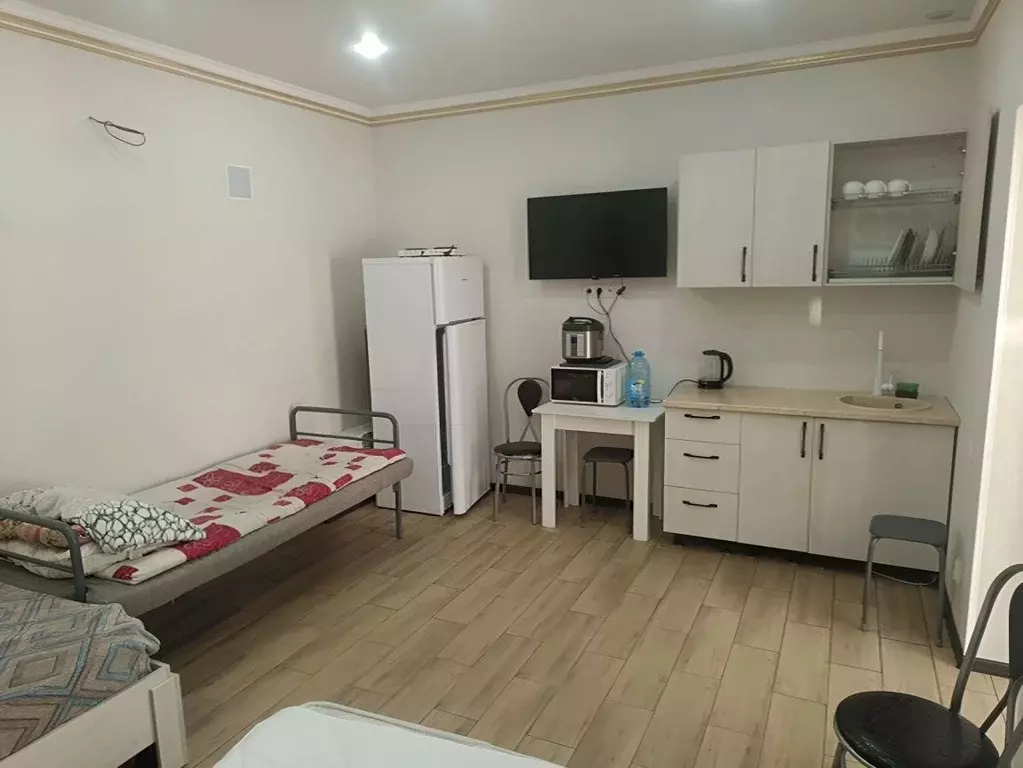 Дом в Краснодарский край, Северская ст-ца ул. Комарова, 1 (30 м) - Фото 1