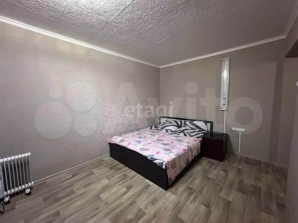 1-к. квартира, 30 м, 2/5 эт. - Фото 1