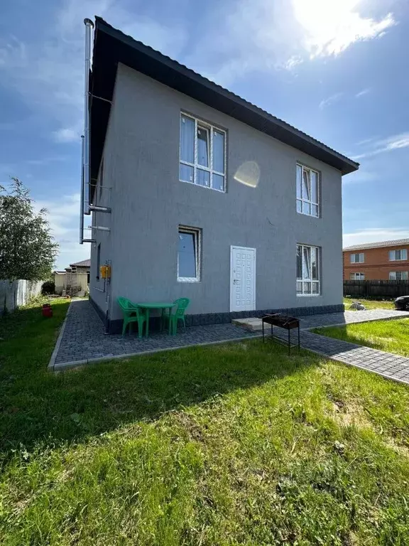 Дом в Калужская область, Совхоз Боровский с/пос, д. Кабицыно ул. ... - Фото 2