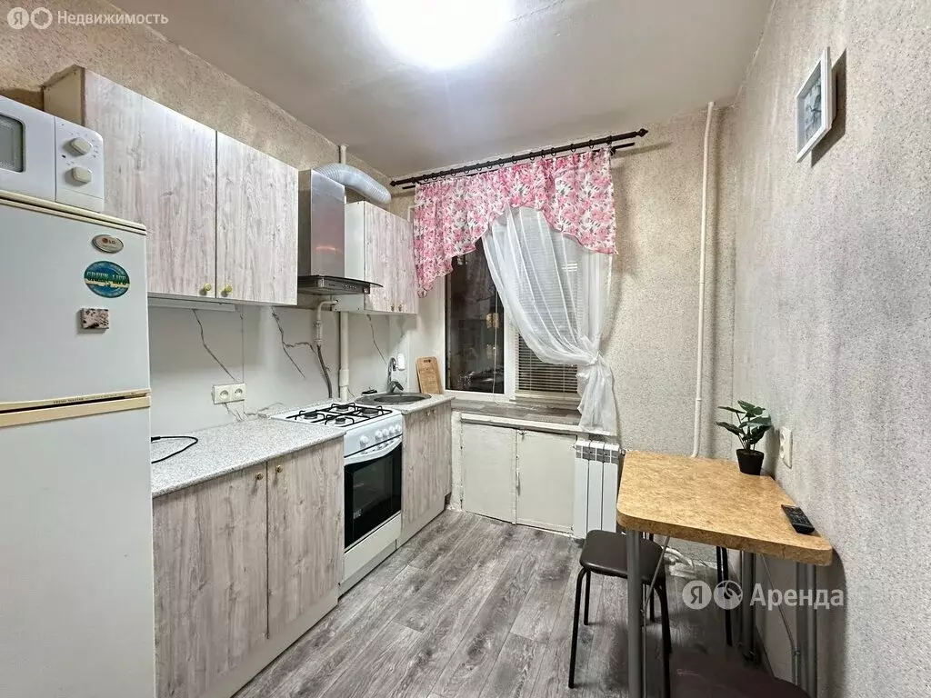 1-комнатная квартира: Пушкино, микрорайон Серебрянка, 58 (33 м) - Фото 0