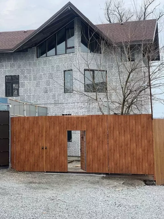 Коттедж в Приморский край, Владивосток ул. 1-я Крутая, 6 (196 м) - Фото 1