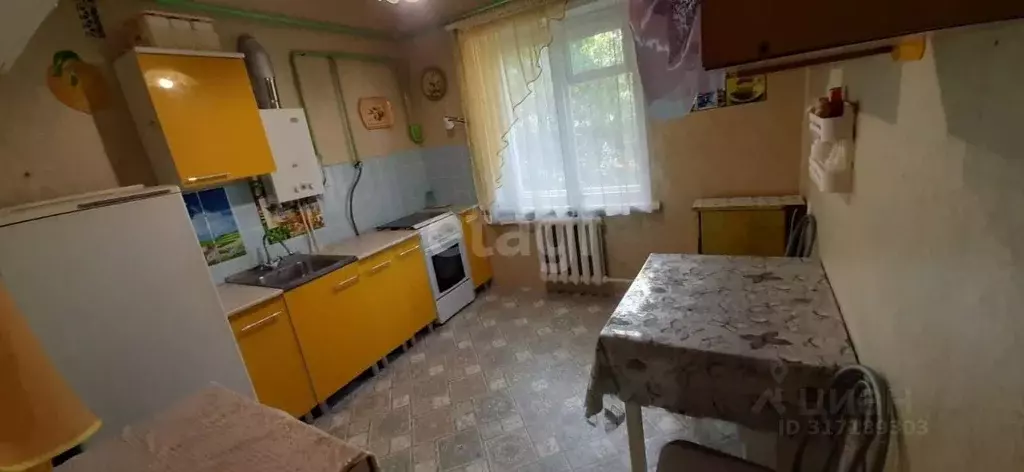 3-к кв. Краснодарский край, Горячий Ключ ул. Щорса, 11 (130.2 м) - Фото 0