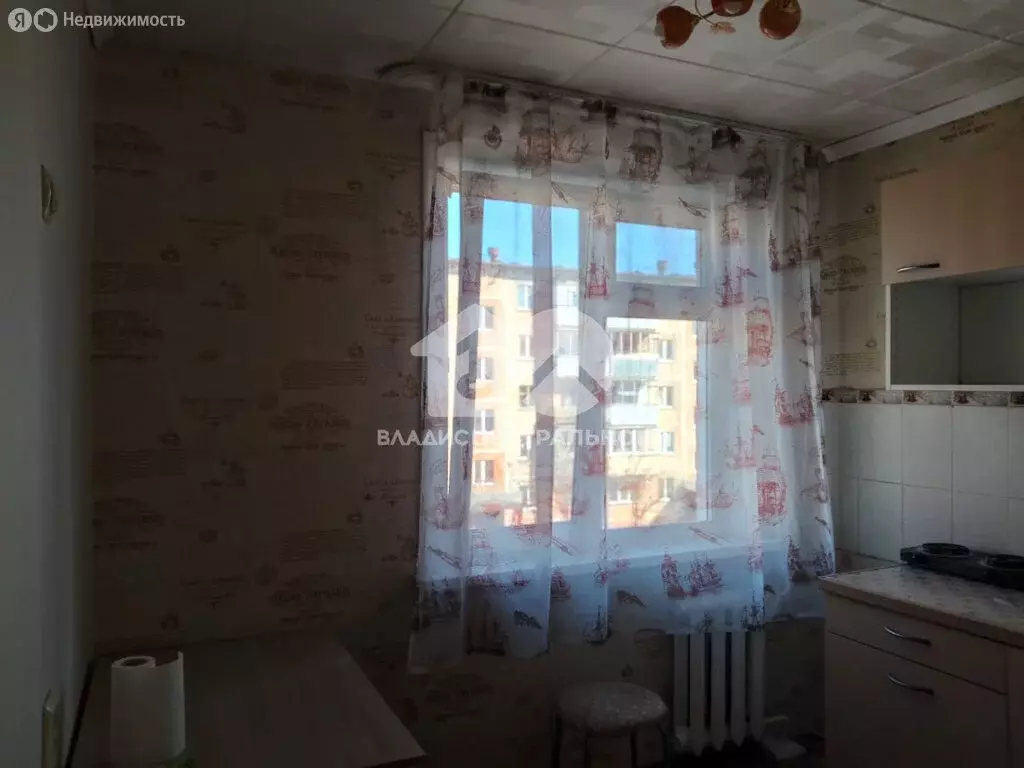 1-комнатная квартира: Бердск, улица Островского, 105 (30 м) - Фото 0