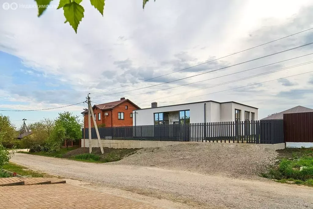 Дом в посёлок городского типа Ильский, Советская улица, 157 (153.3 м) - Фото 0