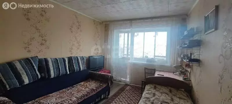 2-комнатная квартира: Усть-Катав, улица 40 лет Октября, 43 (49 м) - Фото 2