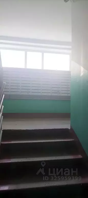 1-к кв. Омская область, Омск Московка-2 мкр, ул. Молодова, 6 (30.0 м) - Фото 0