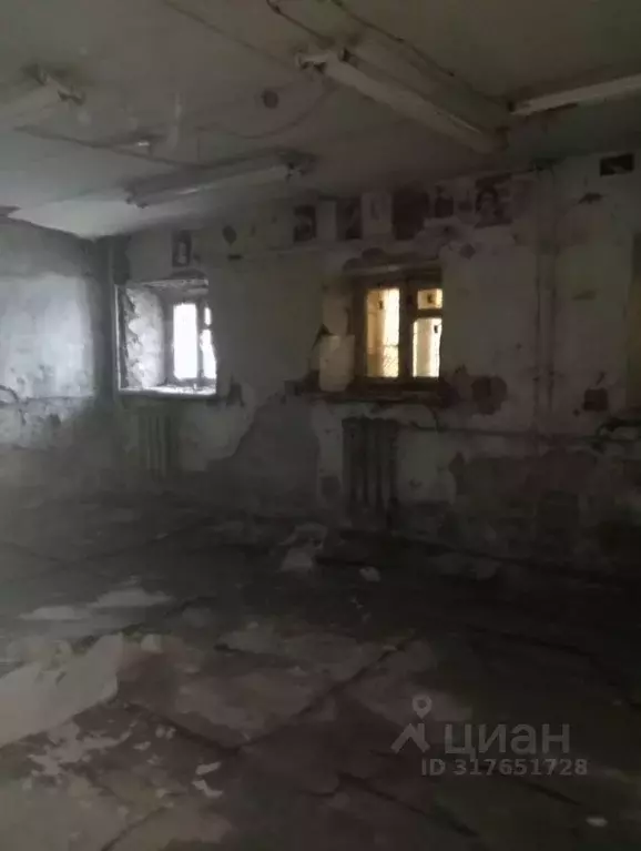 Помещение свободного назначения в Кировская область, Киров ул. ... - Фото 1