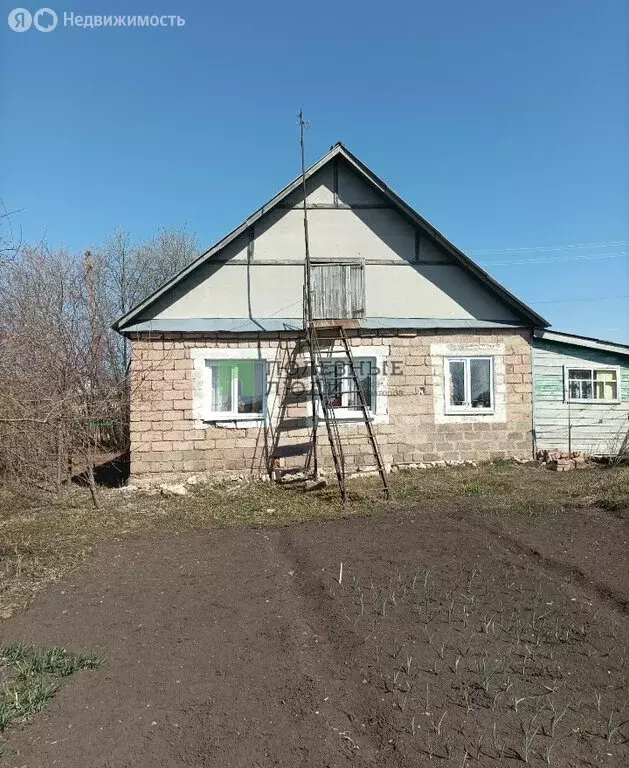 Дом в село Кузяново, улица Рашитовой (66 м) - Фото 1