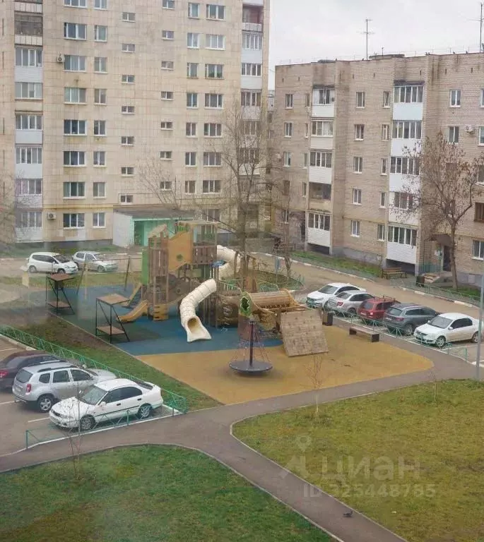 3-к кв. Башкортостан, Октябрьский 24-й мкр,  (65.0 м) - Фото 1