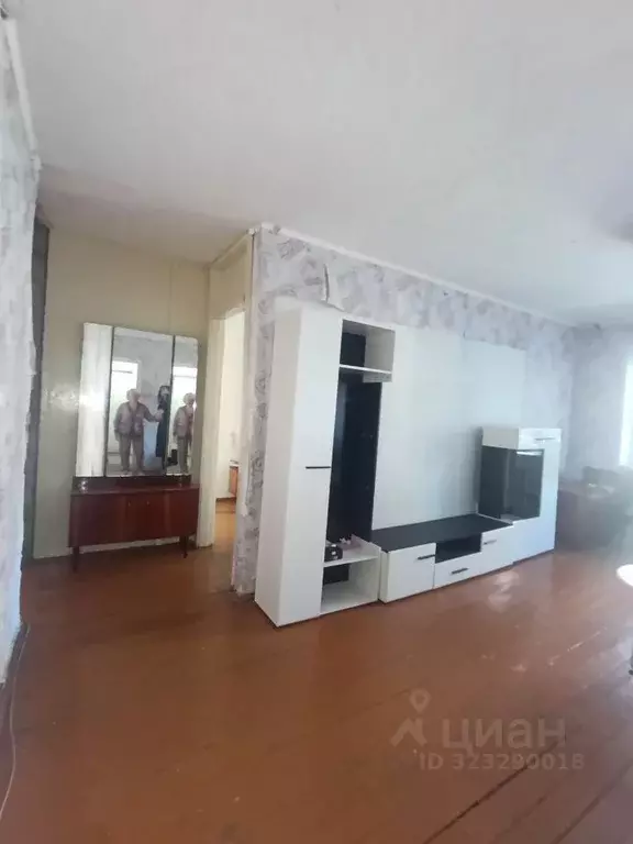 3-к кв. Кемеровская область, Березовский Комсомольский бул., 6 (60.0 ... - Фото 1