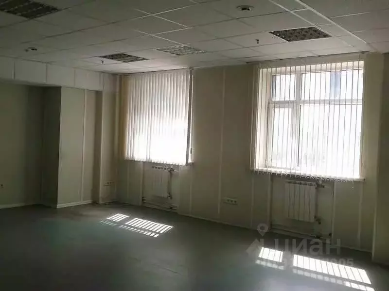 Офис в Нижегородская область, Нижний Новгород ул. Маршала Казакова, 3 ... - Фото 0