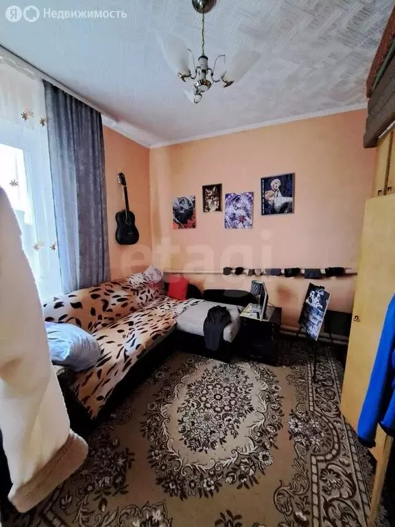 2-комнатная квартира: посёлок городского типа Голышманово, Садовая ... - Фото 0