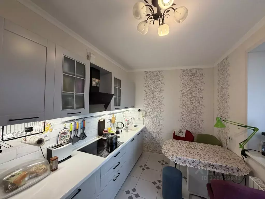 2-к кв. Московская область, Королев ул. М.К. Тихонравова, 35к7 (72.0 ... - Фото 1