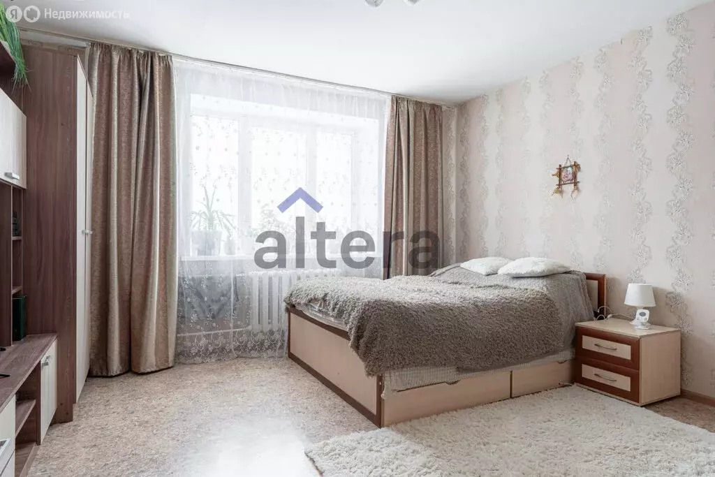 2-комнатная квартира: Казань, Авиастроительный район, Молодёжная ... - Фото 1