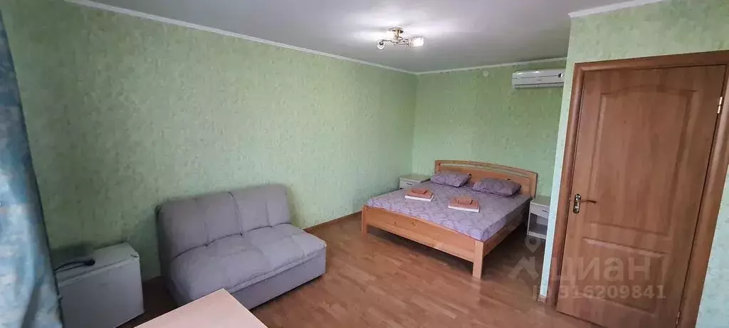 Комната Крым, Евпатория городской округ, Заозерное пгт ул. Олега ... - Фото 1