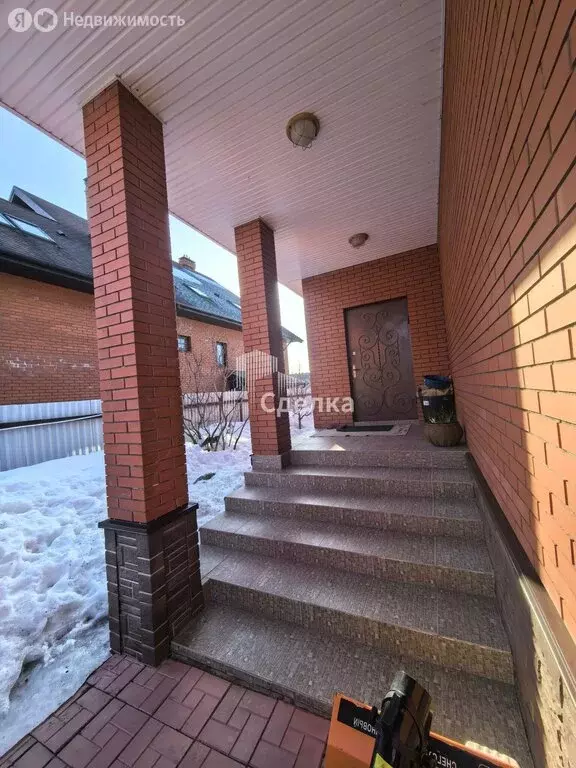 Дом в Зарайск, улица Академика Виноградова, 3 (252.5 м) - Фото 2