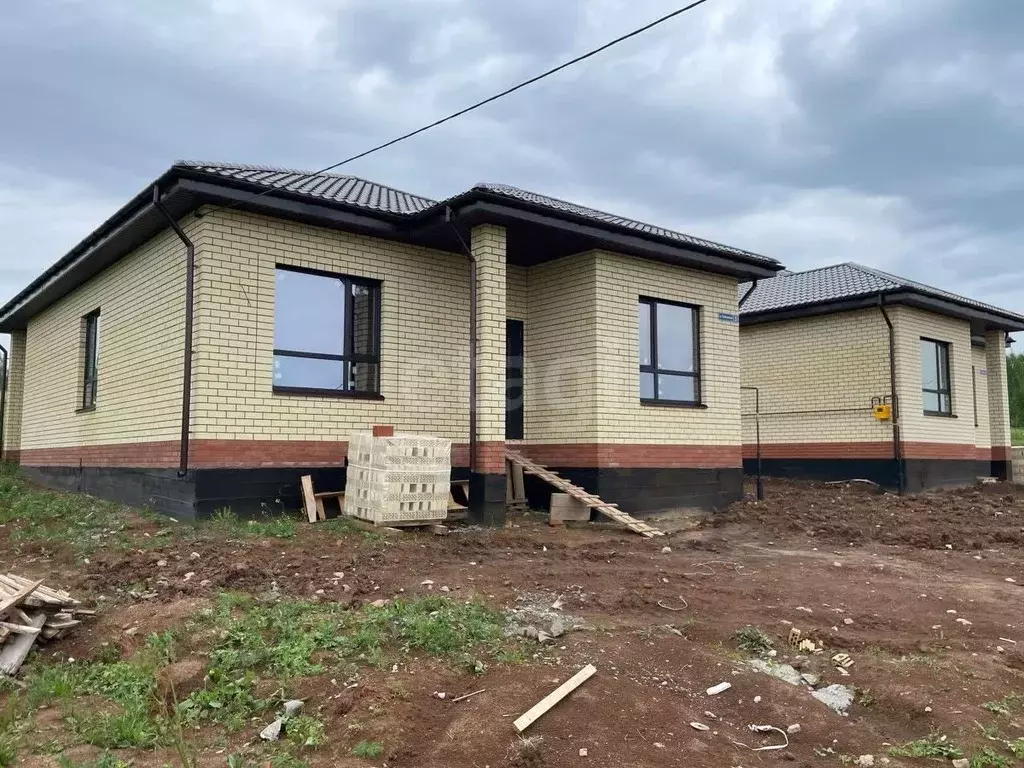 Дом в Татарстан, Казань ул. Тыйнаклык, 7 (130 м) - Фото 1