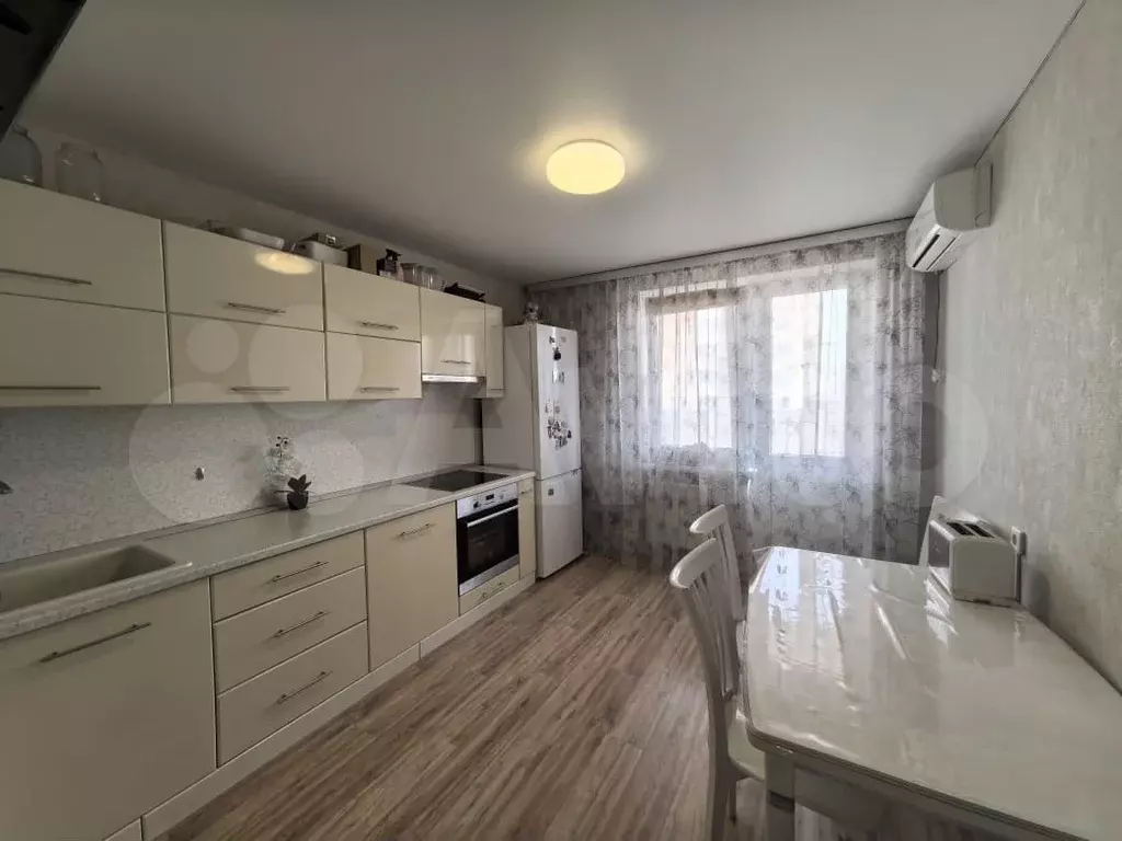2-к. квартира, 56 м, 11/18 эт. - Фото 1