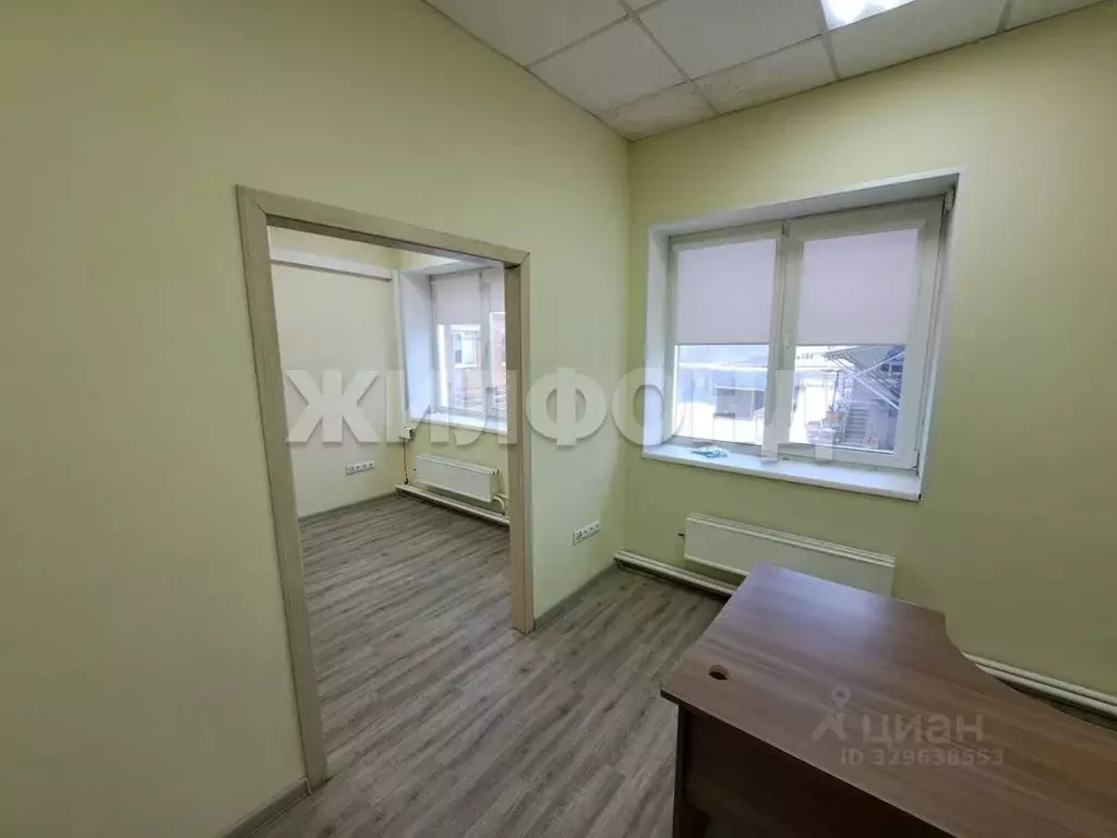 Офис в Новосибирская область, Новосибирск ул. Петухова, 51А (20 м) - Фото 1
