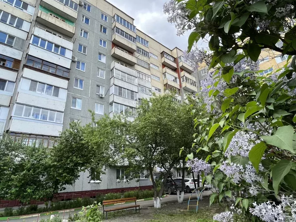 3-к кв. Омская область, Омск ул. 20 лет РККА, 61/1 (78.0 м) - Фото 0