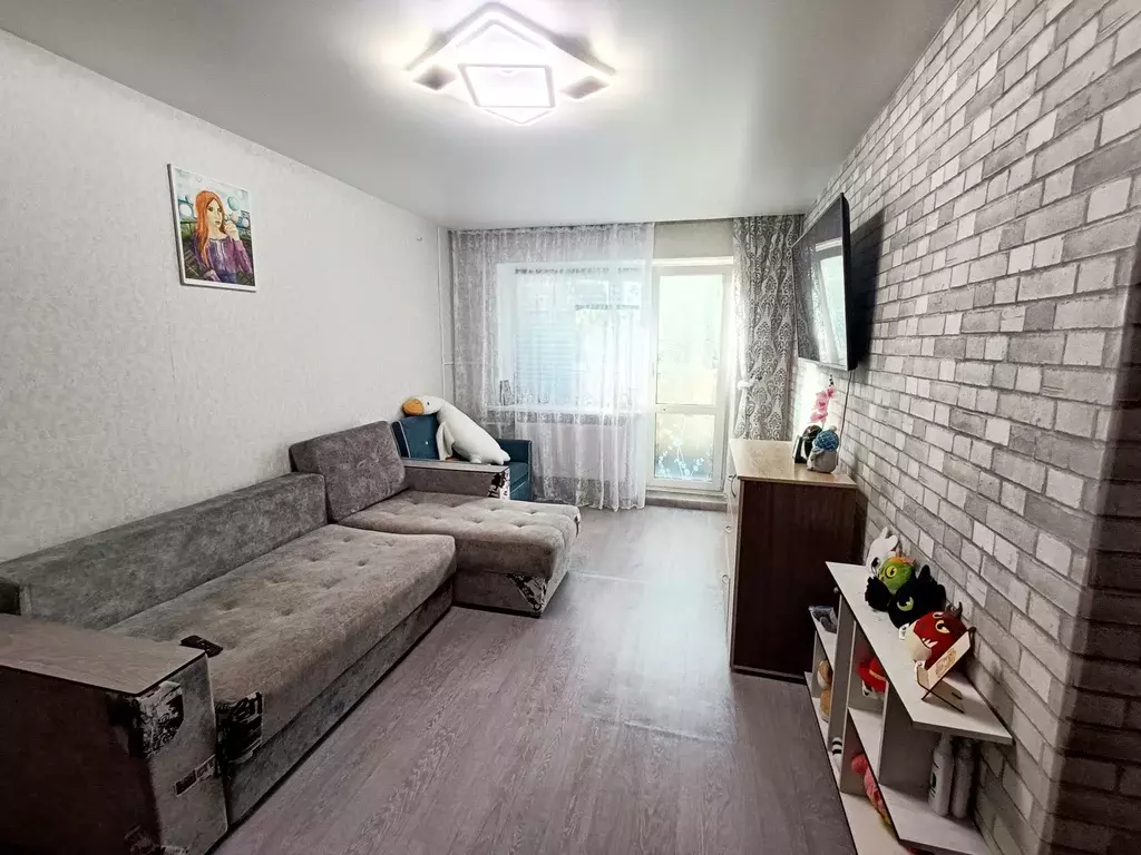 Продаётся 3-к квартира, 60 м - Фото 0