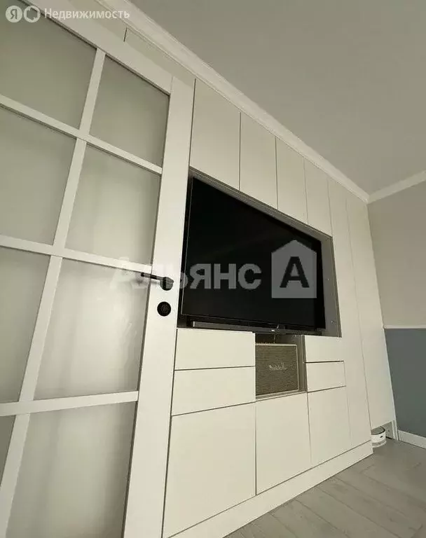 2-комнатная квартира: Шахты, Садовая улица, 28 (47 м) - Фото 2