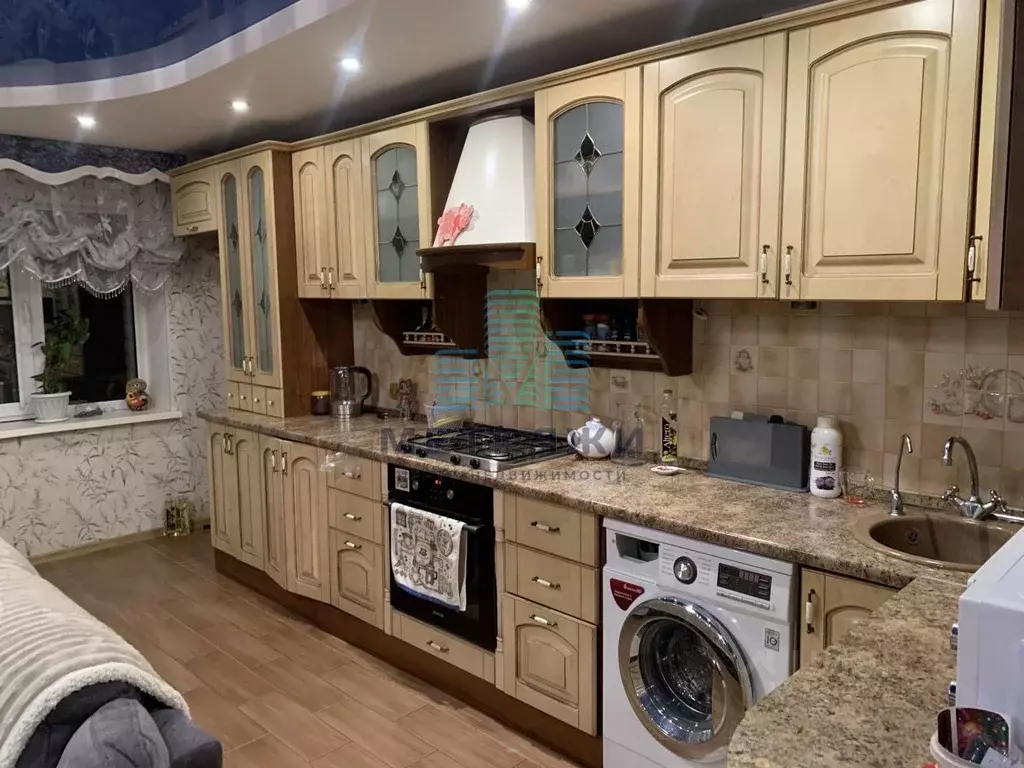 2-к кв. Калужская область, Калуга ул. Чехова, 13А (73.0 м) - Фото 1