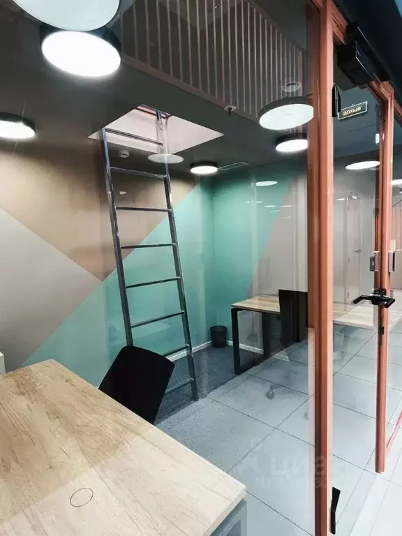 Офис в Санкт-Петербург 8-я Васильевского острова линия, 25 (7 м) - Фото 2