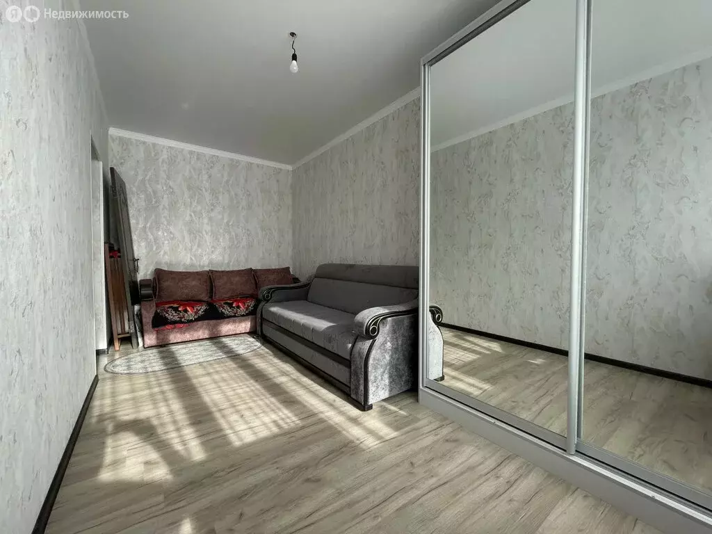 1-комнатная квартира: Нальчик, улица имени А.М. Тхакахова, 29 (30 м) - Фото 0