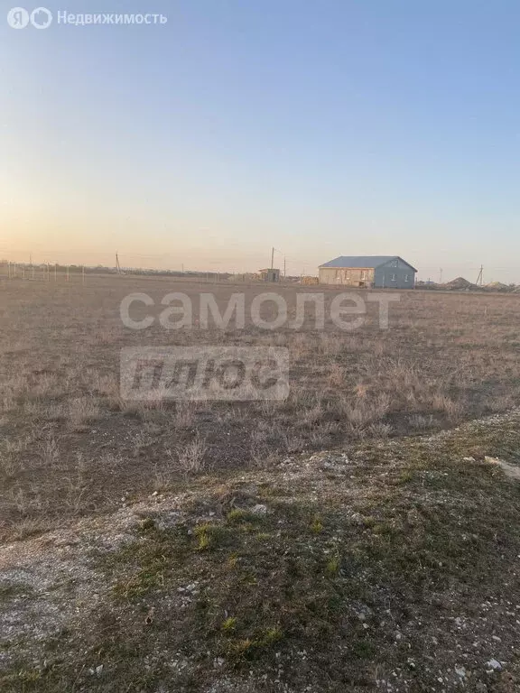 Участок в Сакский район, Штормовское сельское поселение, село Крыловка ... - Фото 2