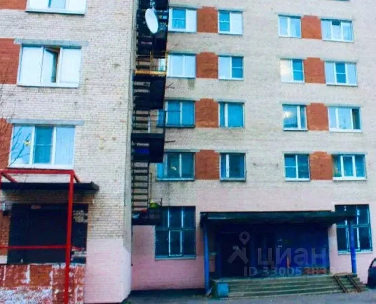 Комната Санкт-Петербург ул. Демьяна Бедного, 19 (17.5 м) - Фото 1