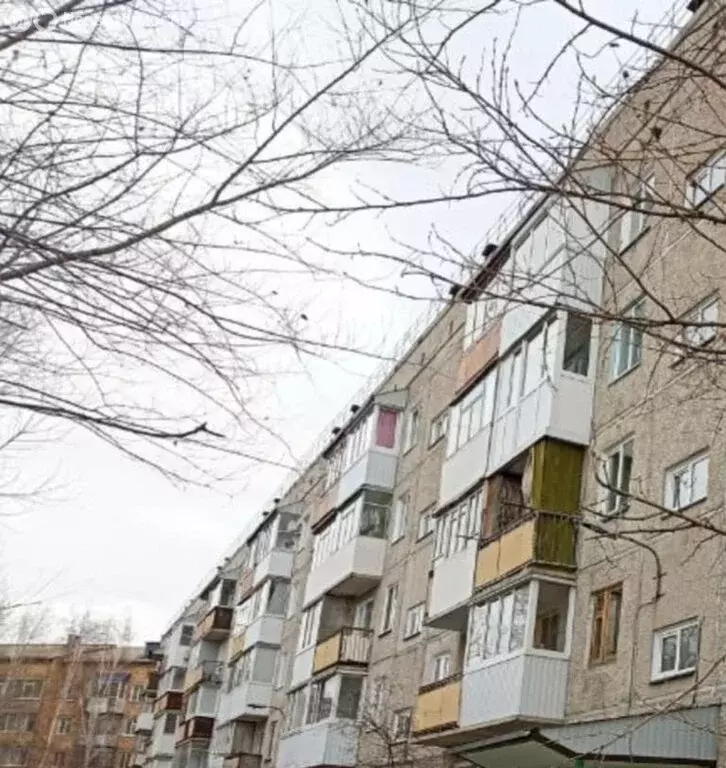 2-комнатная квартира: Минусинск, проезд Сафьяновых, 4 (46.7 м) - Фото 1