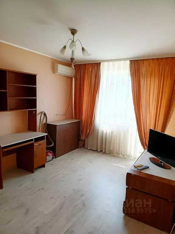 1-к кв. Хабаровский край, Хабаровск Кооперативная ул., 5 (33.0 м) - Фото 0