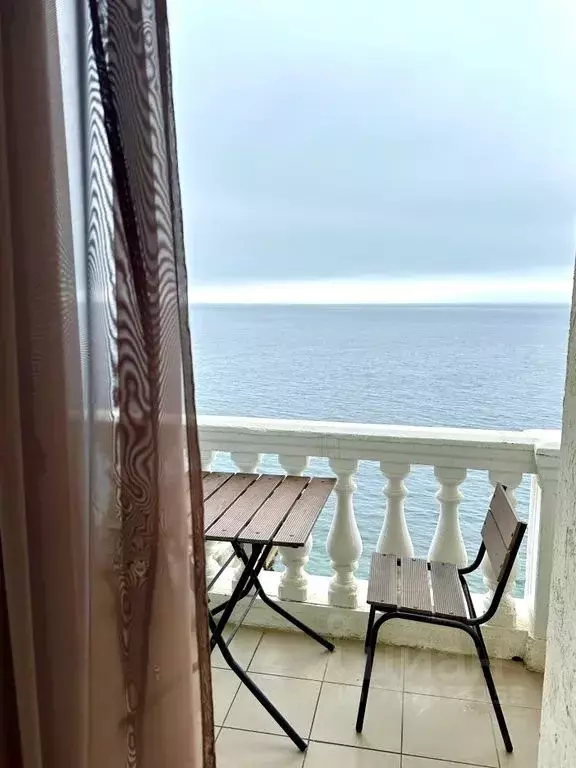 Дом в Крым, Алупка Ялта городской округ, ул. Ленина, 35Б (50 м) - Фото 0