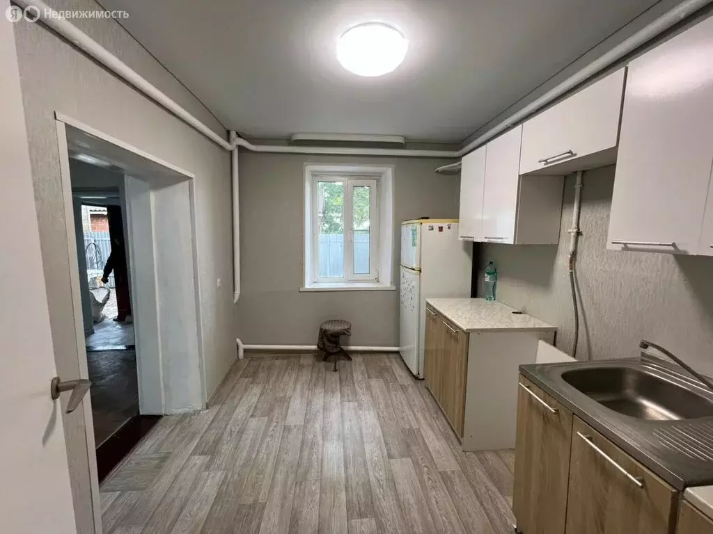 Дом в Ростов-на-Дону, Задонская улица, 49 (77 м) - Фото 0