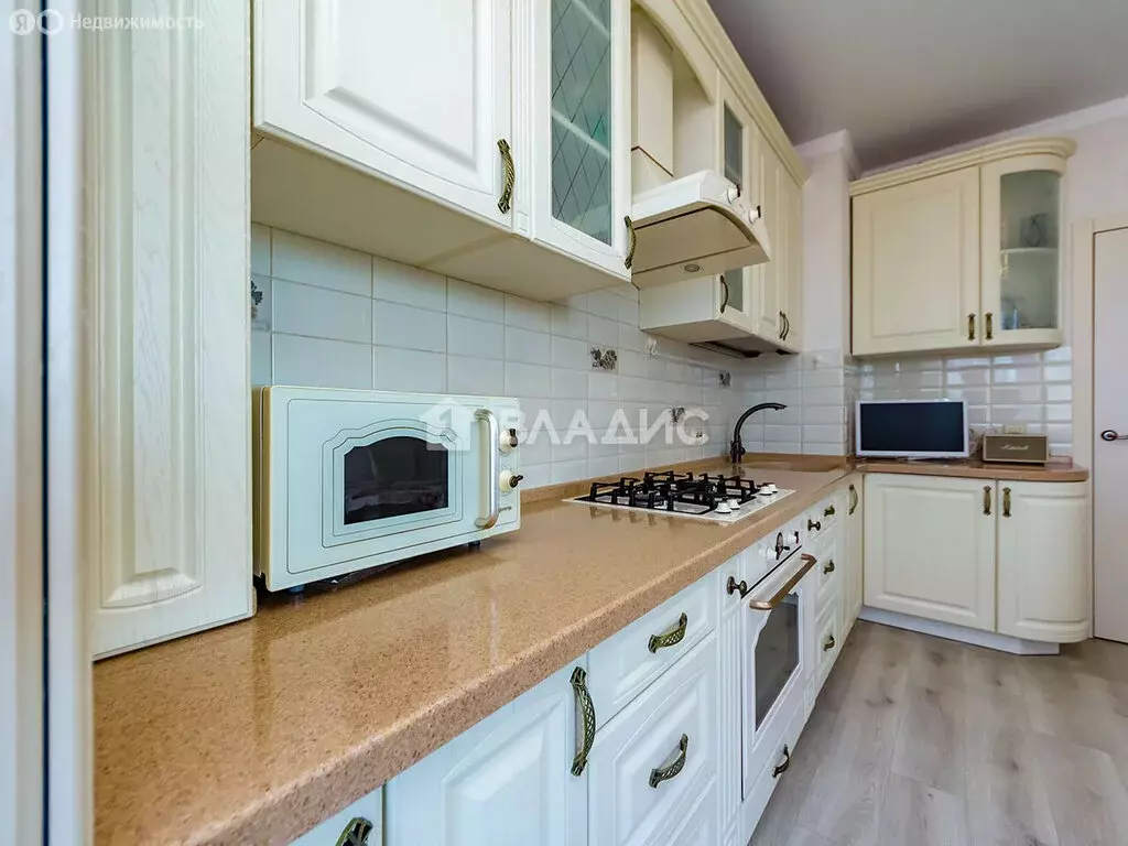 3-комнатная квартира: Светлогорск, Калининградский проспект, 14 (78.2 ... - Фото 1