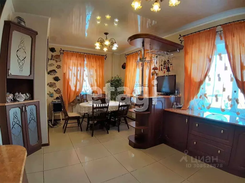 Дом в Архангельская область, Вычегодский рп ул. Трудовая, 42/13 (319 ... - Фото 1