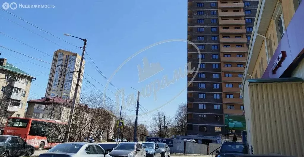 2-комнатная квартира: Калуга, улица Белинского, 2А (70 м) - Фото 0